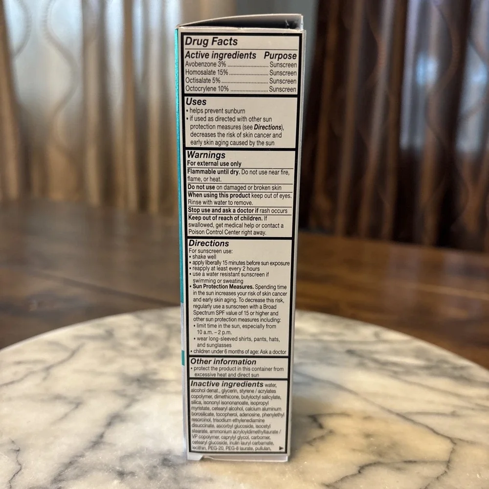 L'oreal Bright Reveal SPF50 UV Lotion Fragrance-Free,‎ 1pcs, (1.7fl.oz/50ml) NIB